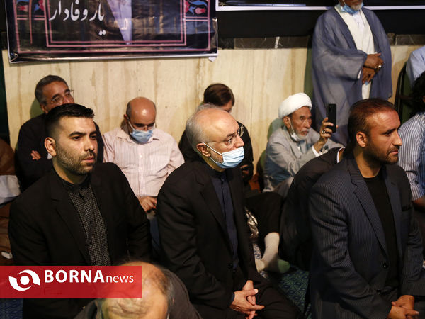 وداع با پیکر حجت الاسلام و المسلمین دعایی