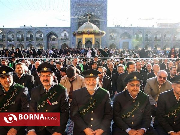 آئین نقاره زنی روز میلاد امام رضا(ع) در حرم مطهر رضوی