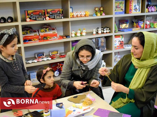 کارگاه شاهنامه‌خوانی گروه نونهالان همایون خبرگزاری برنا در شهر کتاب کرمانشاه
