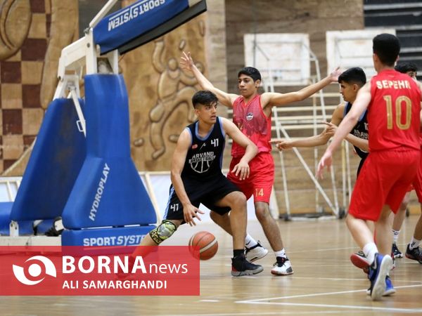 رقابت های پلی آف لیگ نوجوانان کشور 