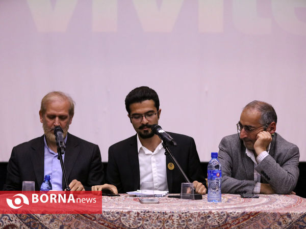 مناظر صادق زیبا کلام با محمد علی رامین با موضوع جریان شناسی سیاسی کشور در تالار شریعتی دانشگاه اصفهان برگزار شد