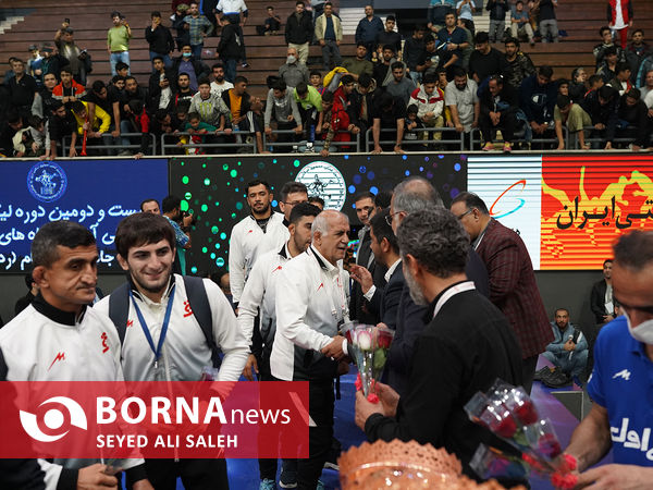 مسابقات لیگ برتر کشتی آزاد