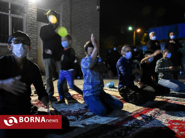 عزاداری شب عاشورای حسینی (ع) مهاجرین افغانی مقیم اراک