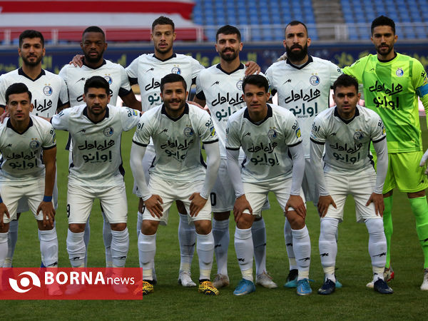 دیدار تیم های نساجی مازندران و استقلال تهران