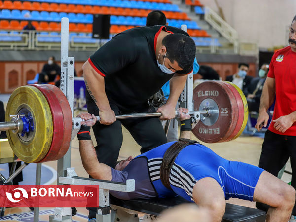 رقابت های پرس سینه قهرمانی کارگران کشور
