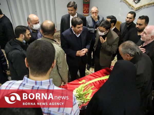 ادای احترام معاون اول رئیس جمهور به پیکر اسماعیل احمدی