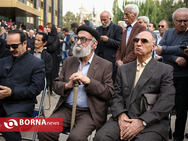مراسم تشییع پیکر زنده یاد "حسین دهلوی"