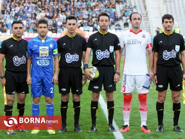 دیدار تیم های استقلال- نساجی مازندران