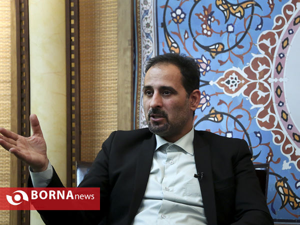 حضور الهام کزازی و رحیم یعقوب زاده در خبرگزاری برنا