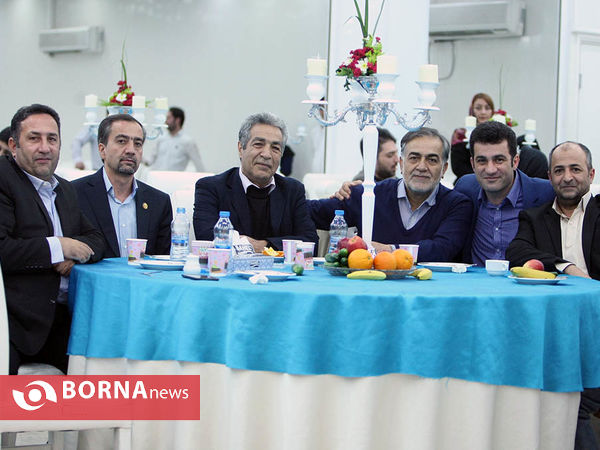نشست صمیمی ورزشکاران و پیشکسوتان- ورزشگاه انقلاب