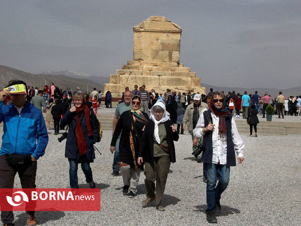 حال و هوای نوروز در مجموعه باستانی پاسارگاد