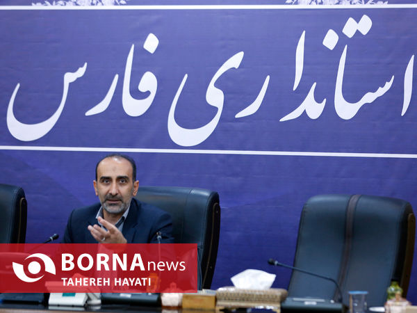نشست هم اندیشی اصحاب رسانه با معاون سیاسی استانداری فارس
