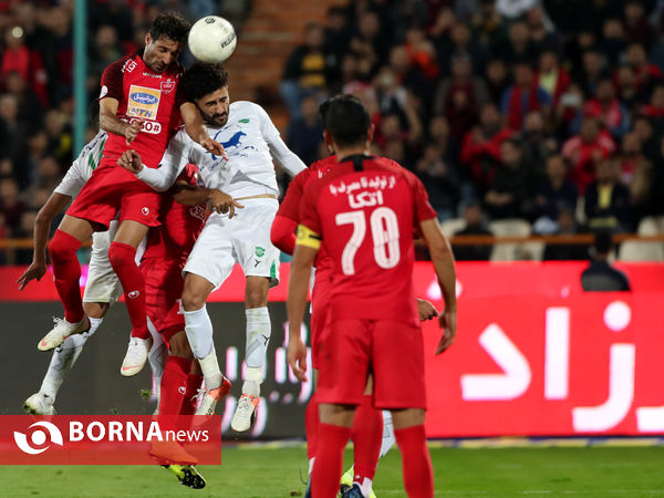 دیدار تیم های پرسپولیس تهران - ماشین سازی تبریز