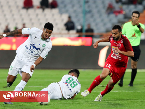 دیدار تیم های پرسپولیس تهران - ماشین سازی تبریز