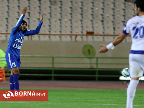 دیدار تیم های استقال تهران - استقلال خوزستان