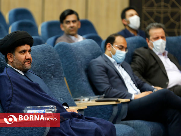 دیدار مدیران روابط عمومی دستگاهها با نماینده ولی فقیه در فارس