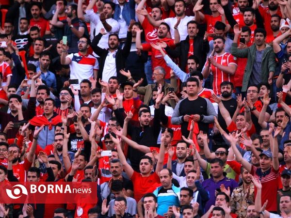 دیدار تیم های فوتبال پرسپولیس- سپیدرود رشت
