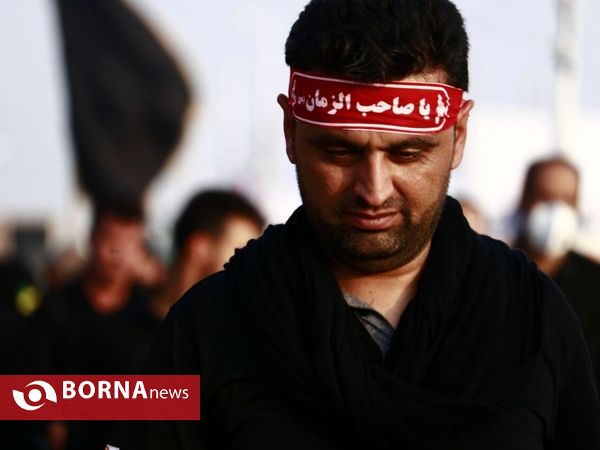 نمای نزدیک اربعینیون شلمچه
