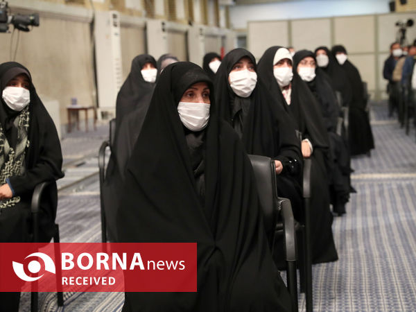 دیدار دست‌اندرکاران برگزاری کنگره شهدای استان قم با مقام معظم رهبری