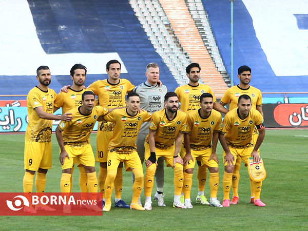 دیدار تیم های های فوتبال استقلال - سپاهان