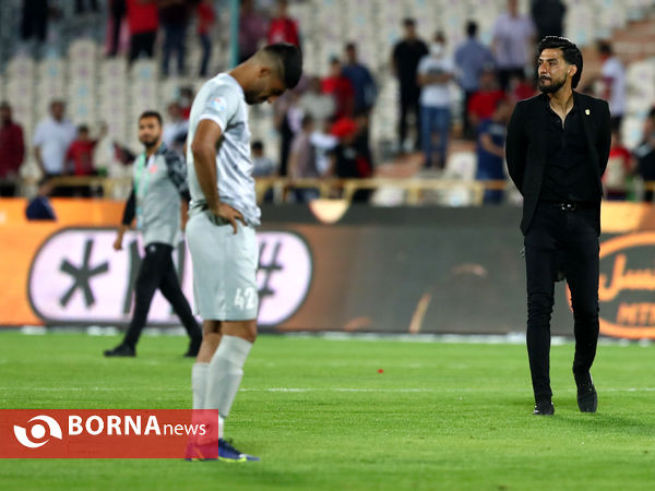 دیدار تیم های پرسپولیس تهران - شهر خودرو مشهد