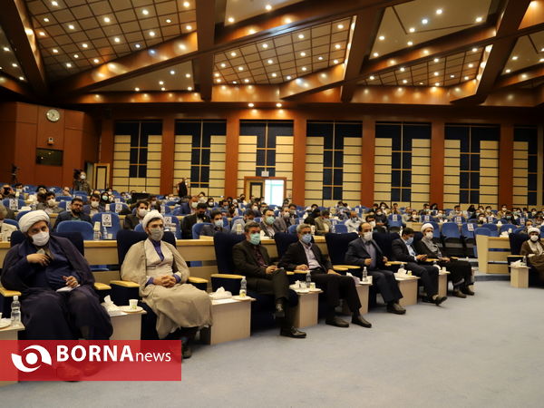 نشست هم اندیشی نظام مسائل استان همدان با حضور جوانان به ریاست استاندار