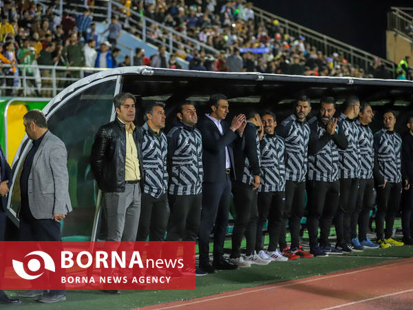 در حاشیه دیدار تیم های فوتبال آلومینیوم - استقلال