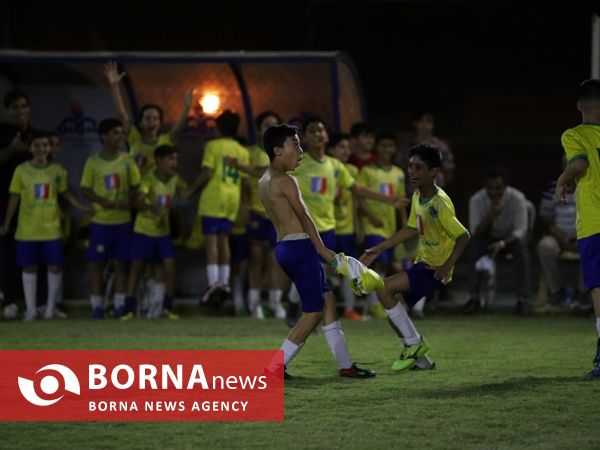 فینال رقابت های فوتبال جام شهدای متروپل آبادان