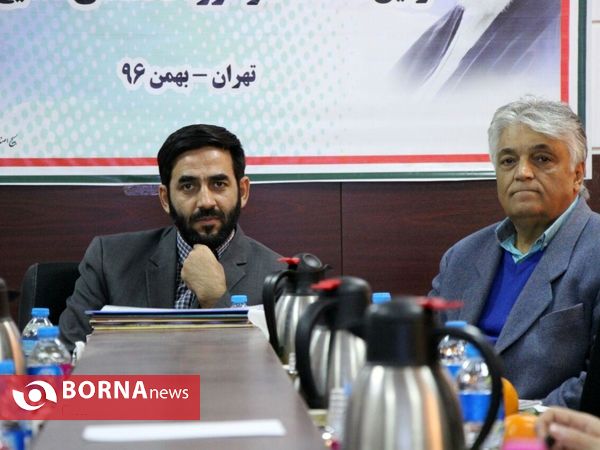 نخستین نشست کارگروه تخصصی صنایع دستی کشور