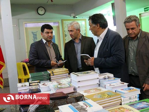 بازدید اعضای شورای اسلامی شهرقدس از نمایشگاه قرآنی