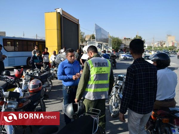 رزمایش موتورسواران قانونمند در خرم آباد