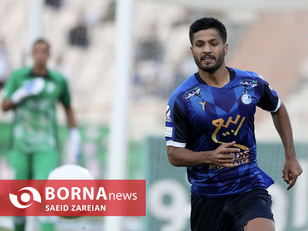 دیدار تیم های قوتبال استقلا ل۰ پیکان