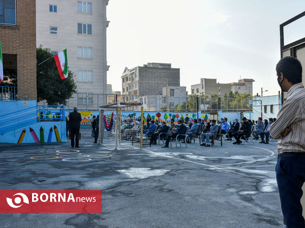 زنگ سال تحصیلی جدید در اراک نواخته شد