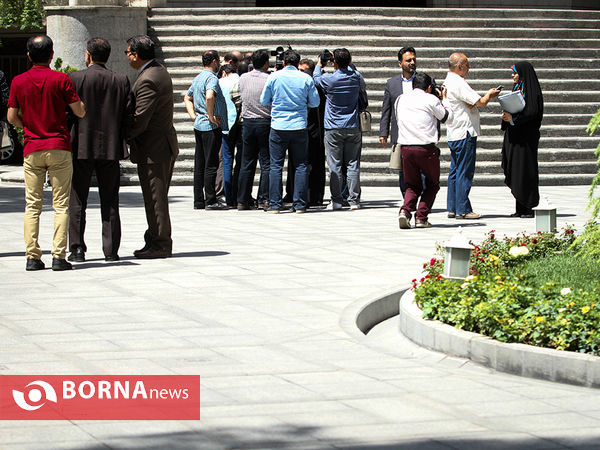 در حاشیه جلسه هیات دولت