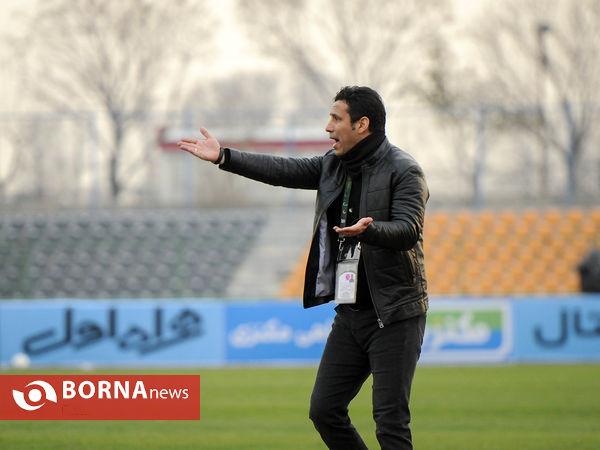 دیدار تیم های فوتبال پیکان - سایپا