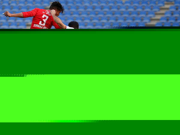 دیدار تیم های شهرخودرو مشهد و نساجی مازندران