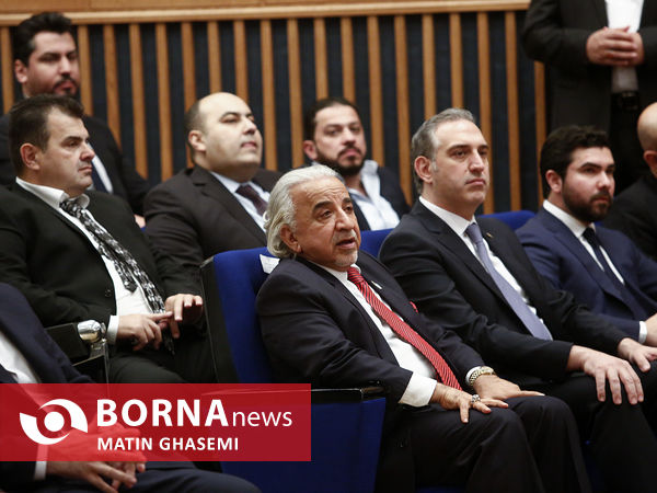 دیدار رییس جمهور با تجار و فعالان اقتصادی سوریه و ایران