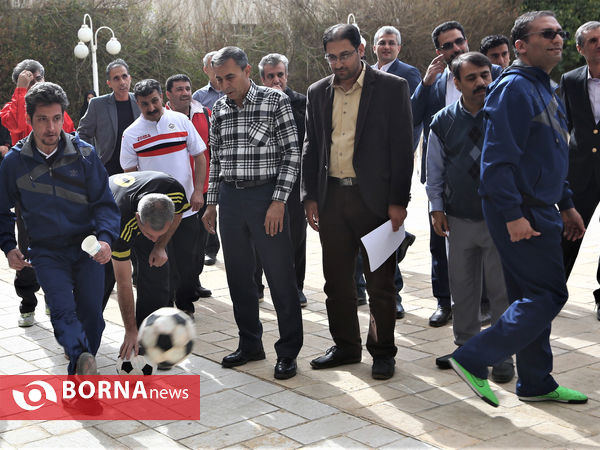 اولین دوره مسابقات فوتدارت در کشور با رقابت خبرنگاران شیرازی