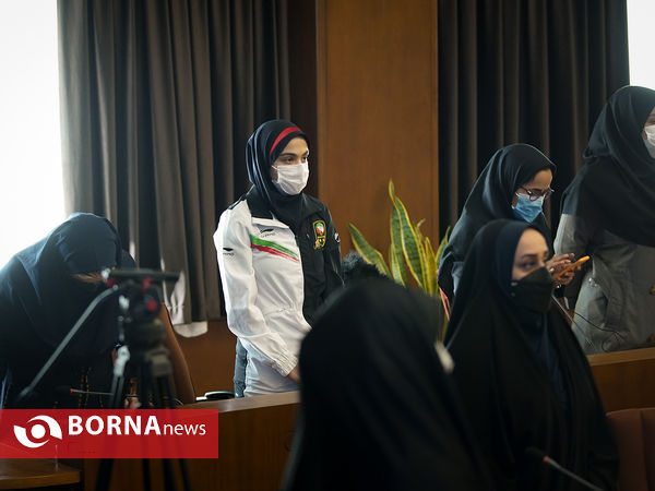 تجلیل از فعالان حوزه ورزش بانوان