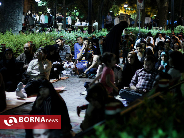 مراسم دعای کمیل در مسجد ارگ تهران