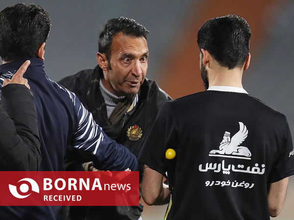 دیدار تیم های فوتبال پرسپولیس - نفت مسجدسلیمان