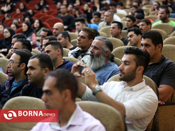 گردهمایی پرورش اندام کاران