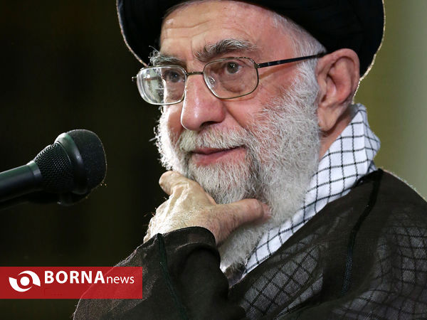 دیدار رهبر معظم انقلاب با جمعی از دانشجویان