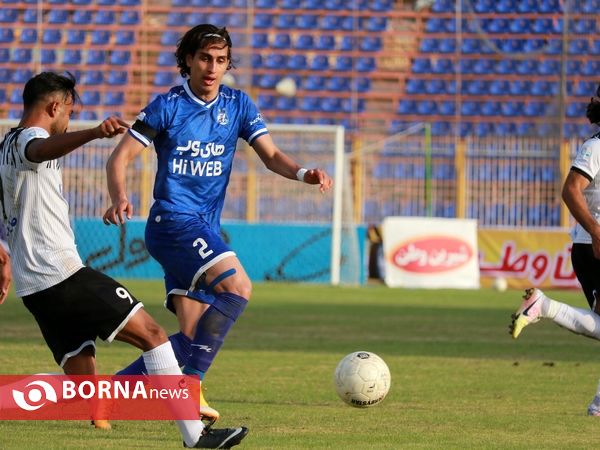 دیدار تیم های نفت مسجدسلیمان - استقلال