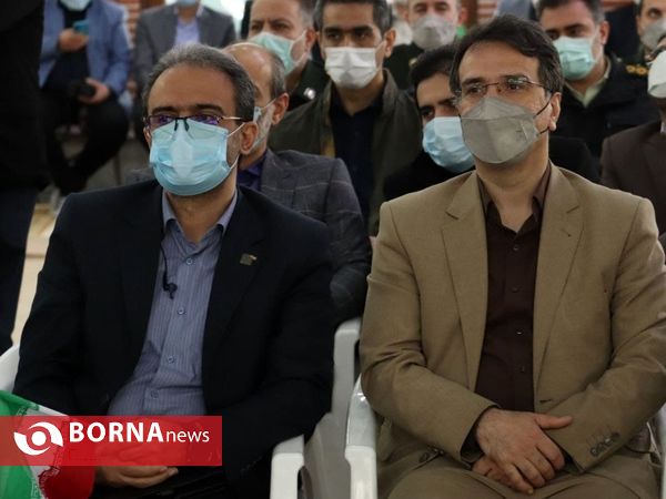 مراسم گلباران گلزار شهدای رشت به مناسبت آغاز دهه فجر