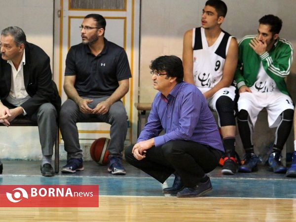 برد شیرین اِلِمان مشهد در مقابل آسمان خراش های تهرانی