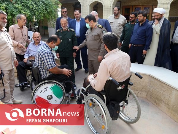 عطرافشانی یادمان شهدای گمنام ساری در هفته پارالمپیک