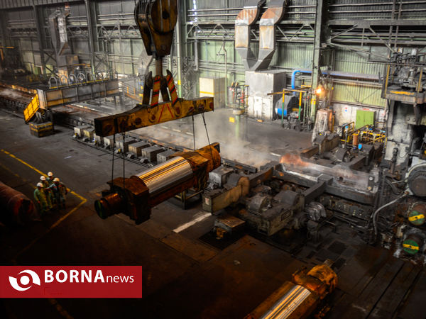 بازدید وزیر ورزش و جوانان از شرکت فولاد مبارکه
