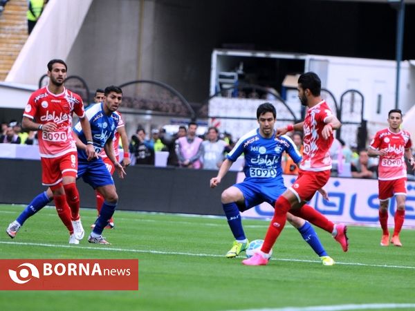 دیدار تیم های استقلال تهران - پرسپولیس تهران