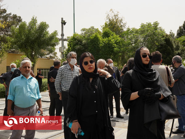 تشییع و خاکسپاری پیکر شهلا ناظریان
